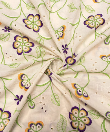 chikankari kurti